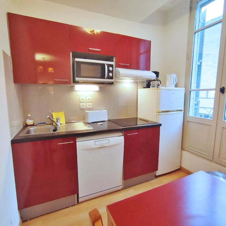 Le Marmotton, T2, centre Luchon, wifi, casier à skis, ascenseur, 5 personnes - Apartment mit 1 Schlafzimmer - 6