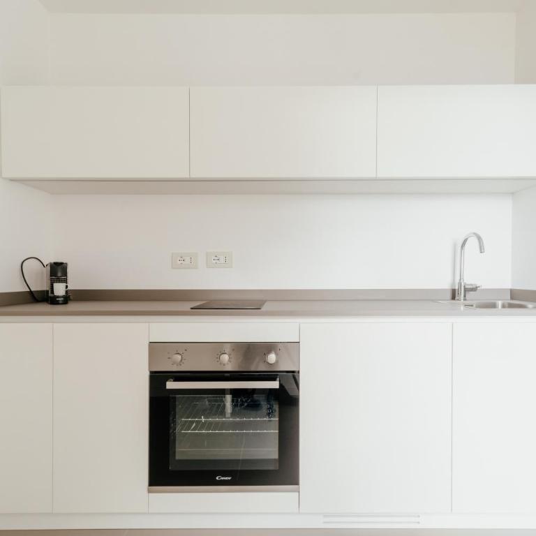 Sotto gli affreschi del 1800 con colazione inclusa - Appartamento con 2 Camere da Letto - 6
