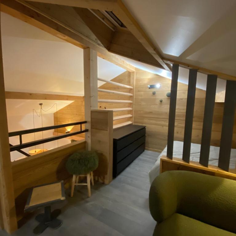 Genepi loft duplex 4 personnes - Two-Bedroom Apartment - 4