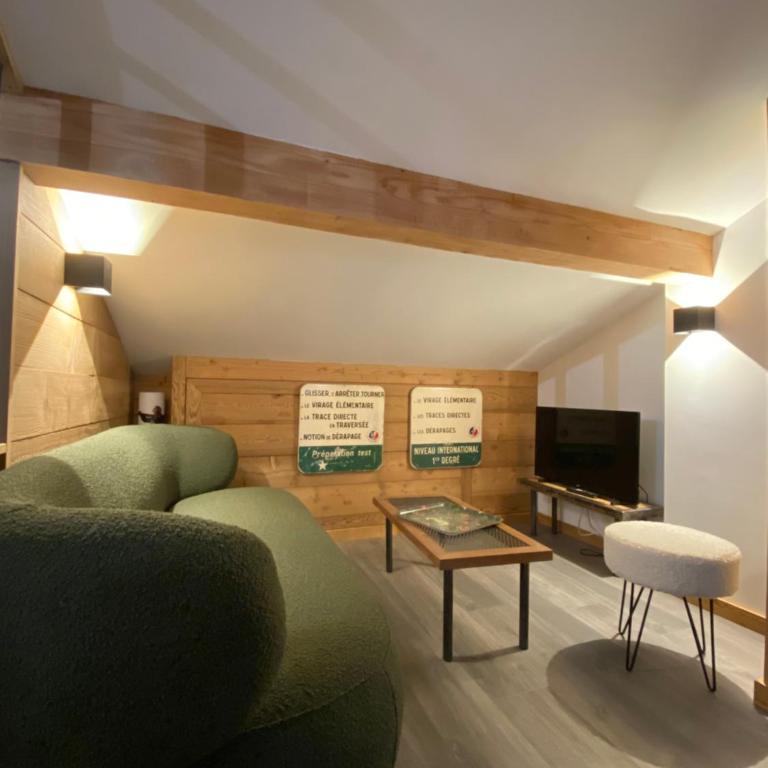 Genepi loft duplex 4 personnes - Two-Bedroom Apartment - 15