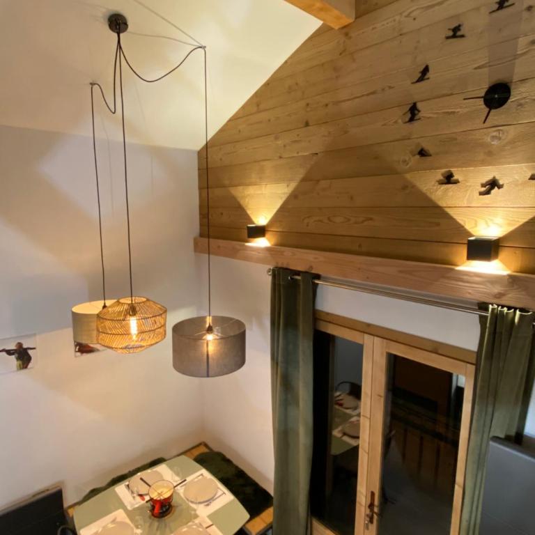 Genepi loft duplex 4 personnes - Two-Bedroom Apartment - 18