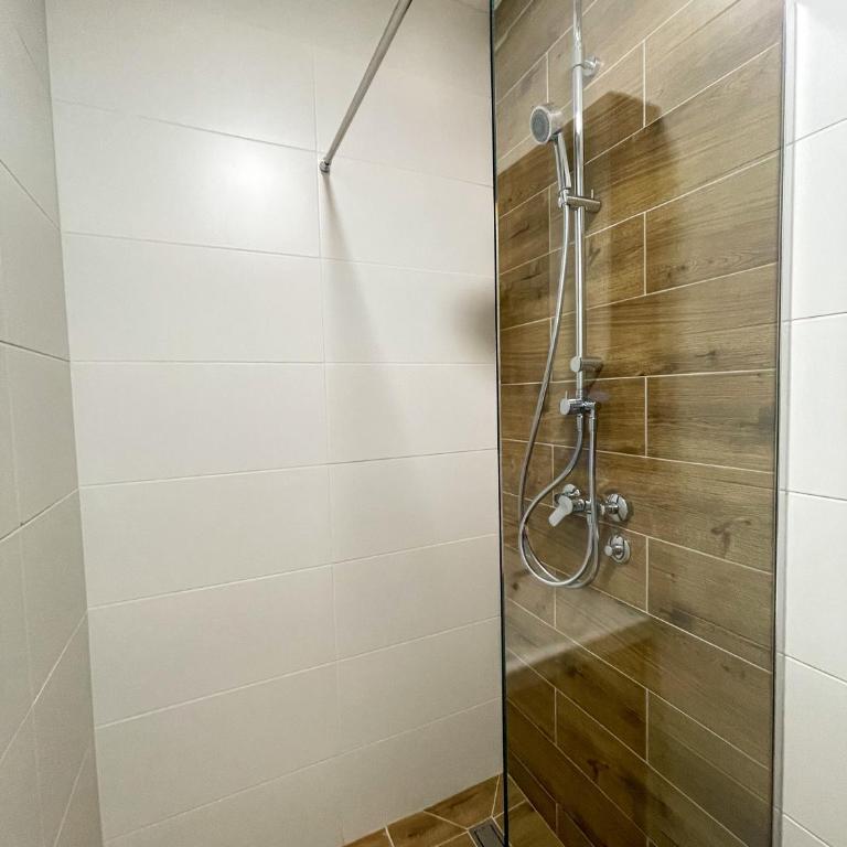 Nivalis Hill 10 - One-Bedroom Apartment - 35