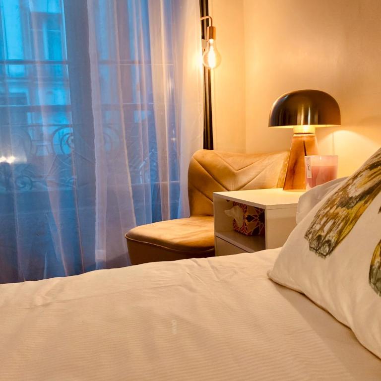 Pompidou ROOM PARIS CENTRE - Grande Chambre Double - 7
