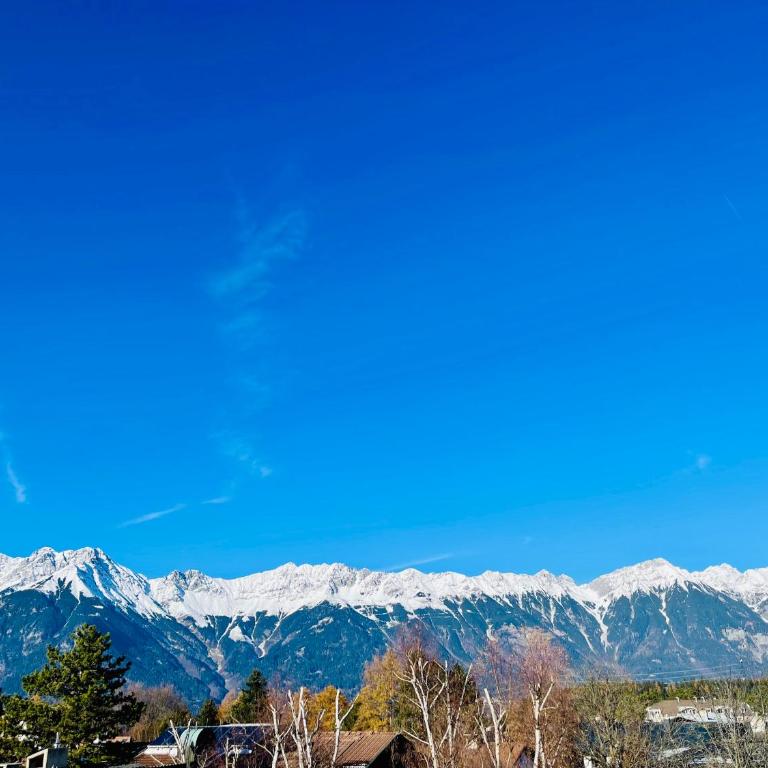 Hotel Sonnenhof - bed & breakfast & appartements - Familienzimmer mit Balkon - 3