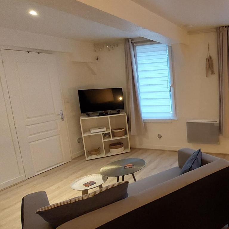 Le petit Matelot au 1 er étage à 10min à pieds du centre ville - Studio - 13