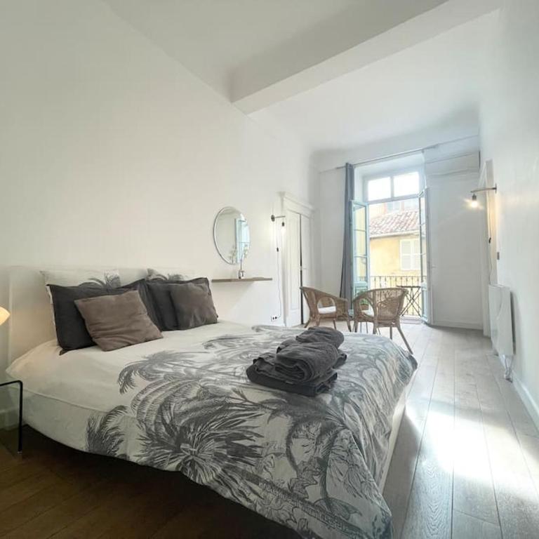 Homelivia, VIEUX NICE, appartement de charme, clim balcon - Appartement 1 Chambre - 2