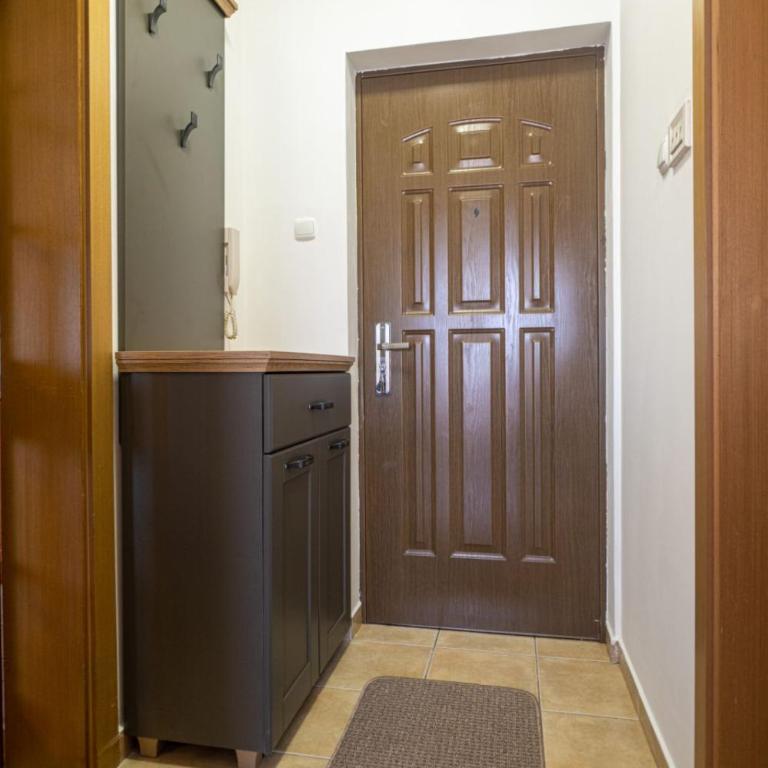 Norandvik Apartment - One-Bedroom Apartment - 10