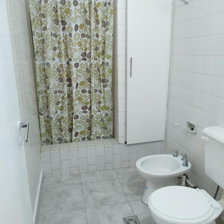 Los Nietos, a dos cuadras de la costanera, sin cochera - Apartamento de 2 dormitorios - 7