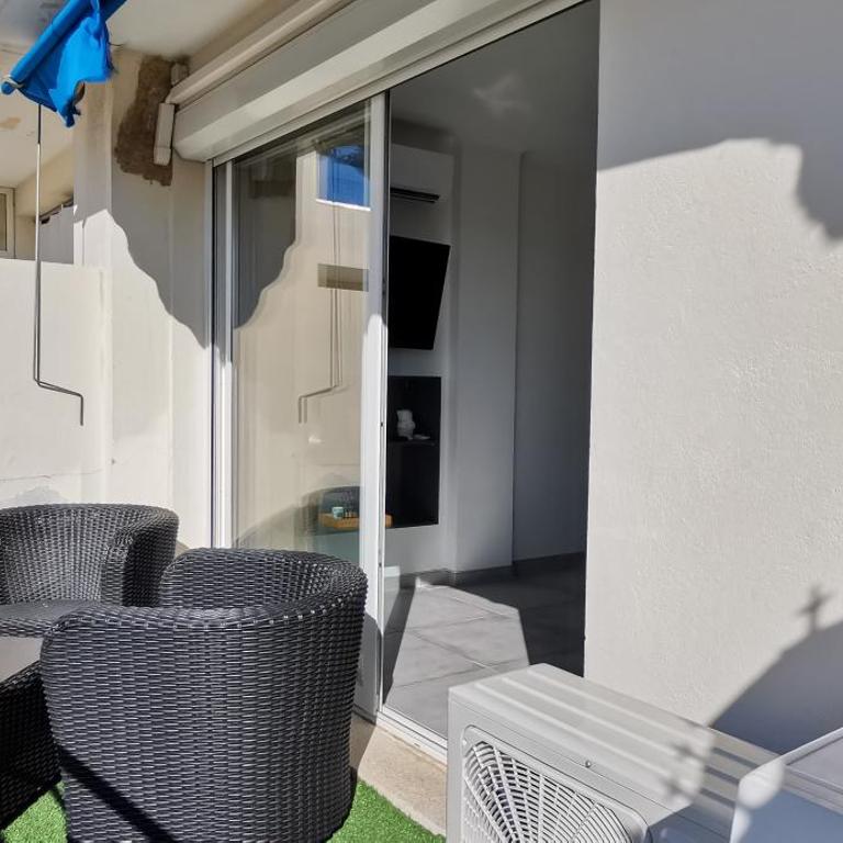 Cannes Pointe Croisette studio plage 2 min à Pieds - Appartement 1 Chambre - 17