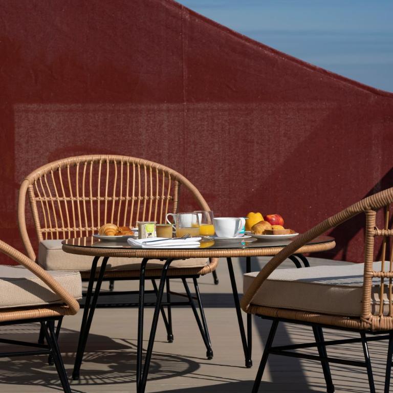 HOTEL LE 25 - Chambre Double avec Terrasse - 3