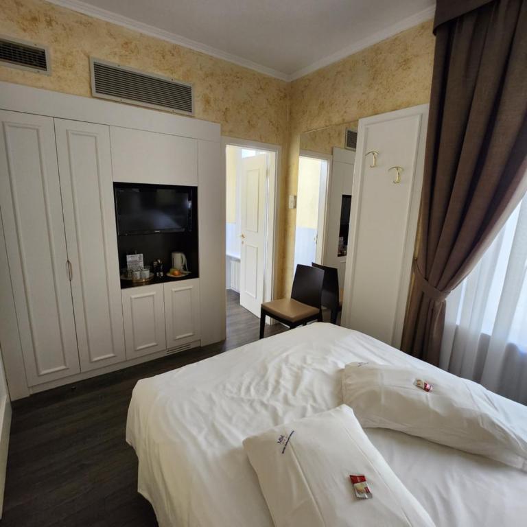 Hotel Millennium - Camera Matrimoniale Economy - 4