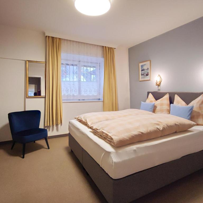 Koller, Pension Haus - Doppelzimmer mit Dusche - 2