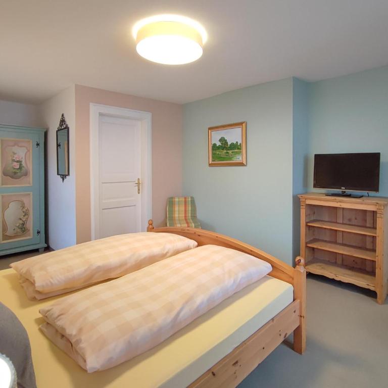 Koller, Pension Haus - Superior Doppelzimmer mit Dusche - 4