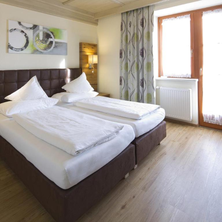 Hotel Gasthof Obermair - Doppelzimmer mit Balkon - 1