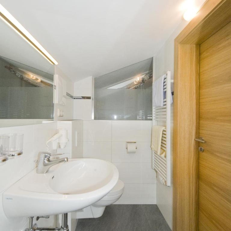 Pension Riedlsperger - Economy Doppelzimmer - 1