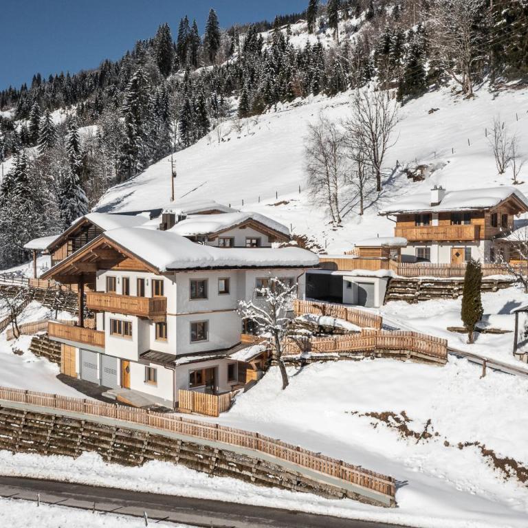 Bauernhaus Chalet Unterkoller - Three-Bedroom Chalet - 10