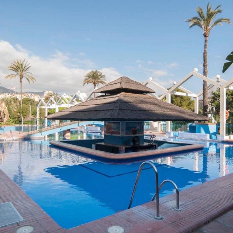 "VIVE BENAL BEACH" estudio 2501, vistas al mar y parque acuático - Estudio Familiar - 2