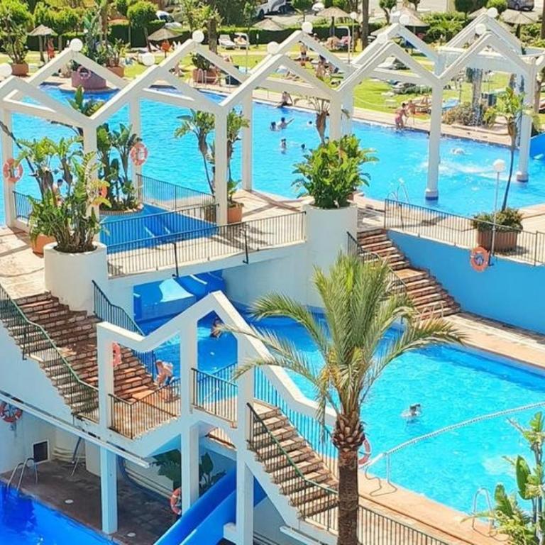 "VIVE BENAL BEACH" estudio 2501, vistas al mar y parque acuático - Estudio Familiar - 5