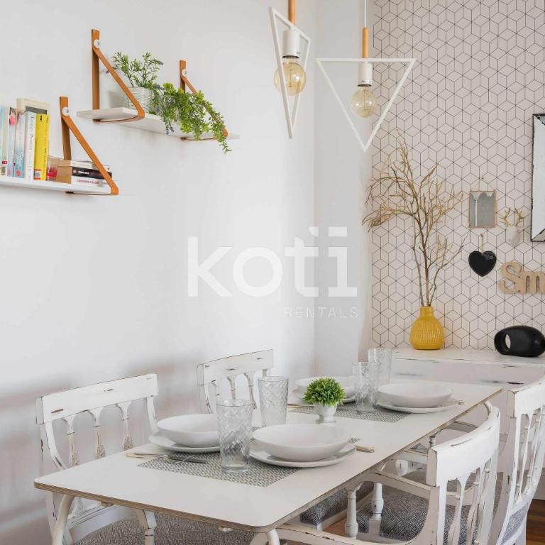Koti Rentals - Albatros - Two-Bedroom Apartment - 14