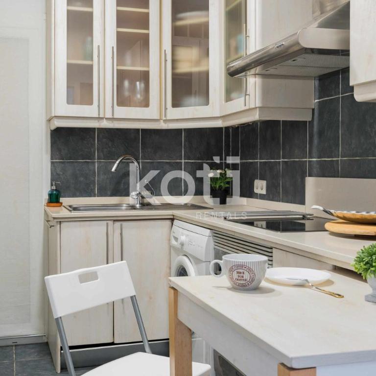 Koti Rentals - Albatros - Two-Bedroom Apartment - 10