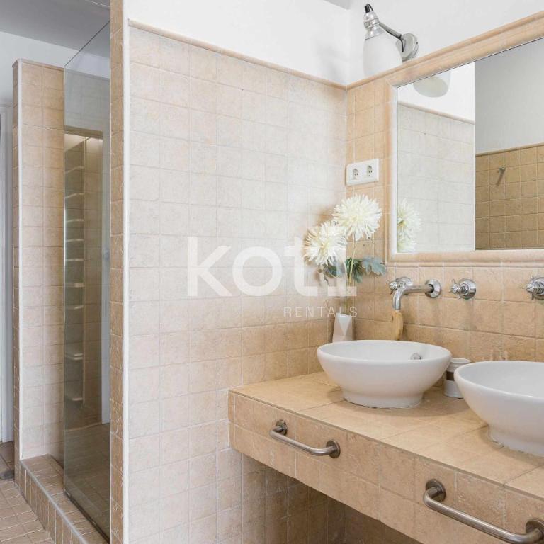 Koti Rentals - Albatros - Two-Bedroom Apartment - 21