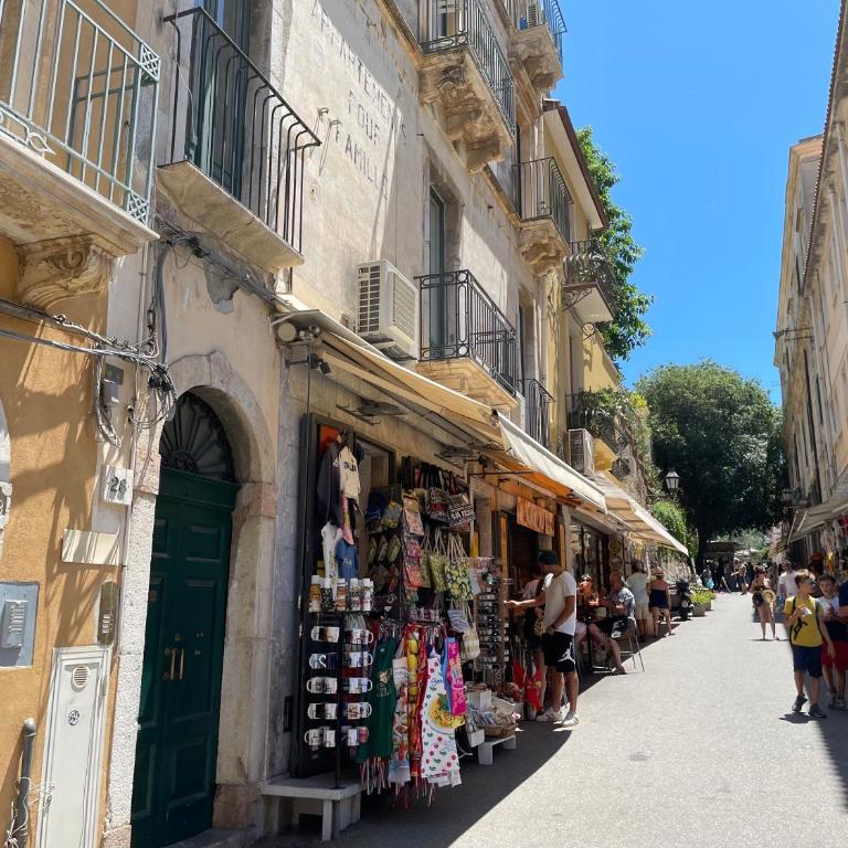 Casa Teatro Greco - Appartamento Superior - 11