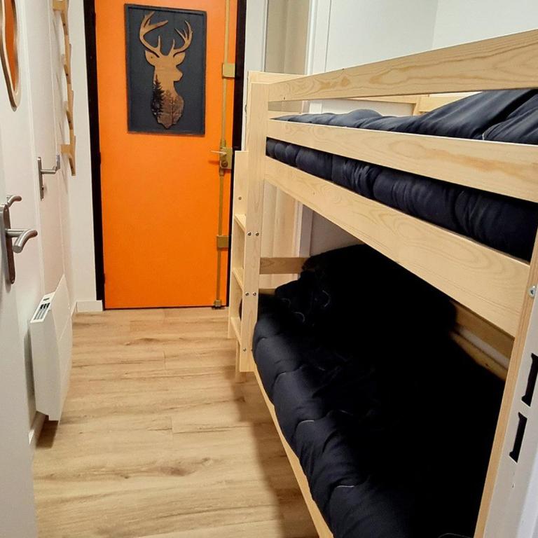 Studio rénové 4 pers. au pied des pistes avec parking - FR-1-504-646 - Estudio - 11