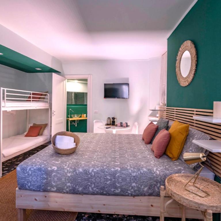 Mahamo Suites - Camera Tripla con Bagno Privato - 5