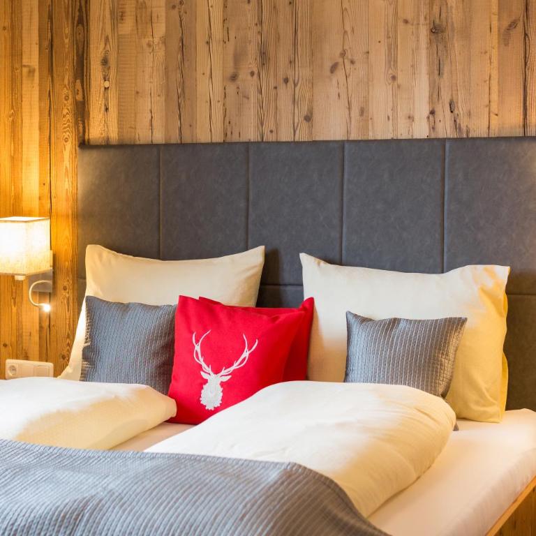 Das Grünholz Aparthotel - Apartment mit 2 Schlafzimmern und Balkon (6 Erwachsene) - 11