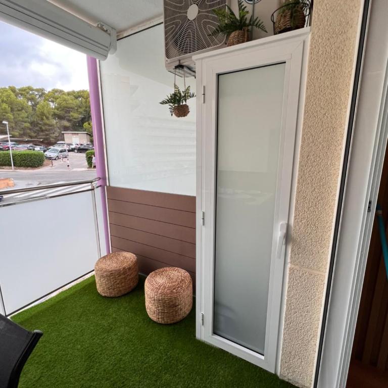 Cap Salou Apolo - Estudio con cama extragrande y sofá cama - 15