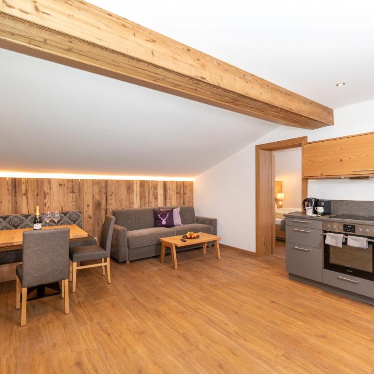 Das Grünholz Aparthotel - Apartment mit Blick auf die Berge - 3