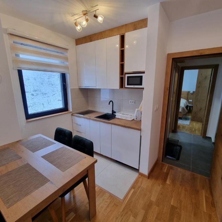Cozy Ski Apartment Jahorina - One-Bedroom Apartment - 12