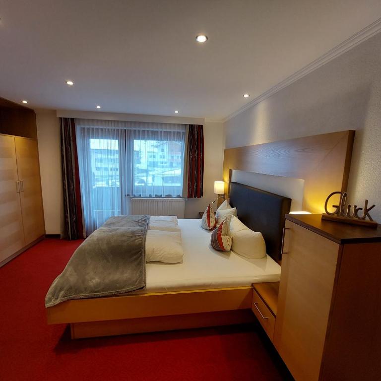 Apart Frühstückspension Stark - Doppelzimmer mit Balkon - 4