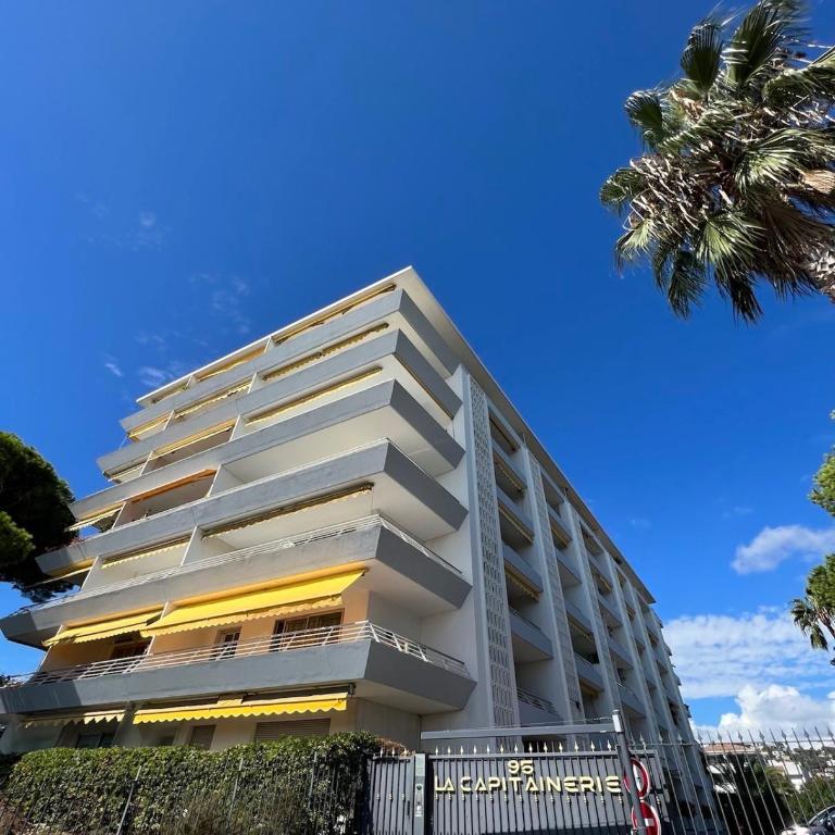 Seafront - beautiful flat with aircon and comfortable loggia - Appartement 1 Chambre - 3