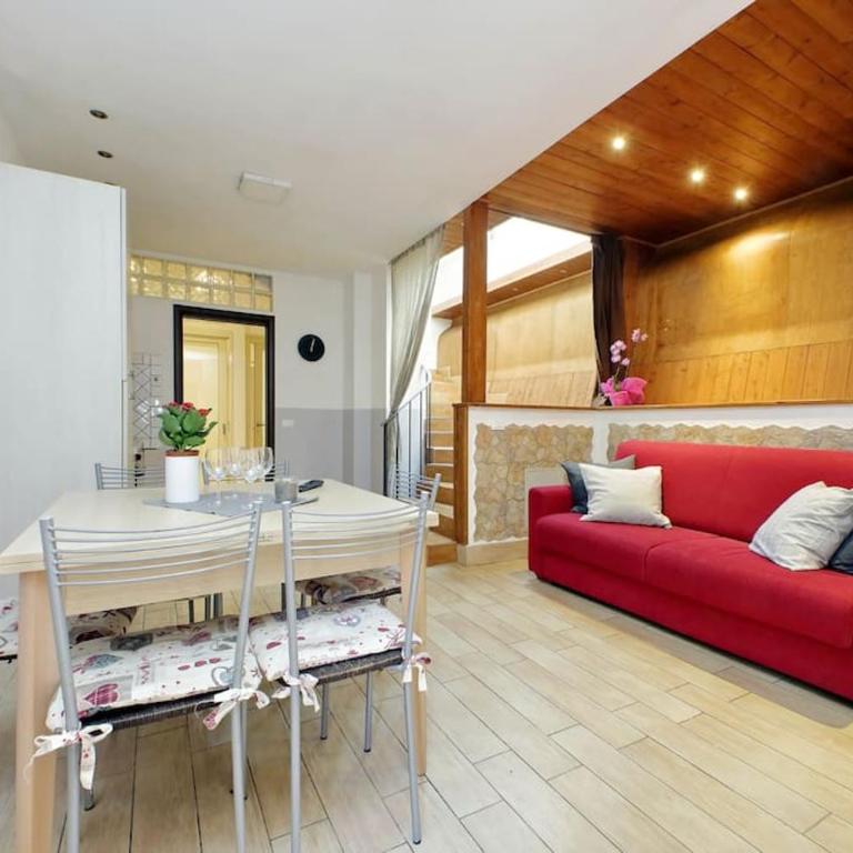 Spacious Vatican Flat with Courtyard - Appartamento con 1 Camera da Letto - 2