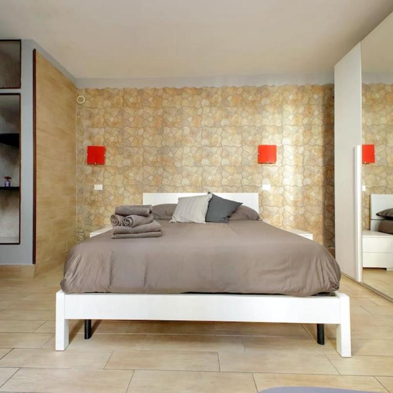 Spacious Vatican Flat with Courtyard - Appartamento con 1 Camera da Letto - 9