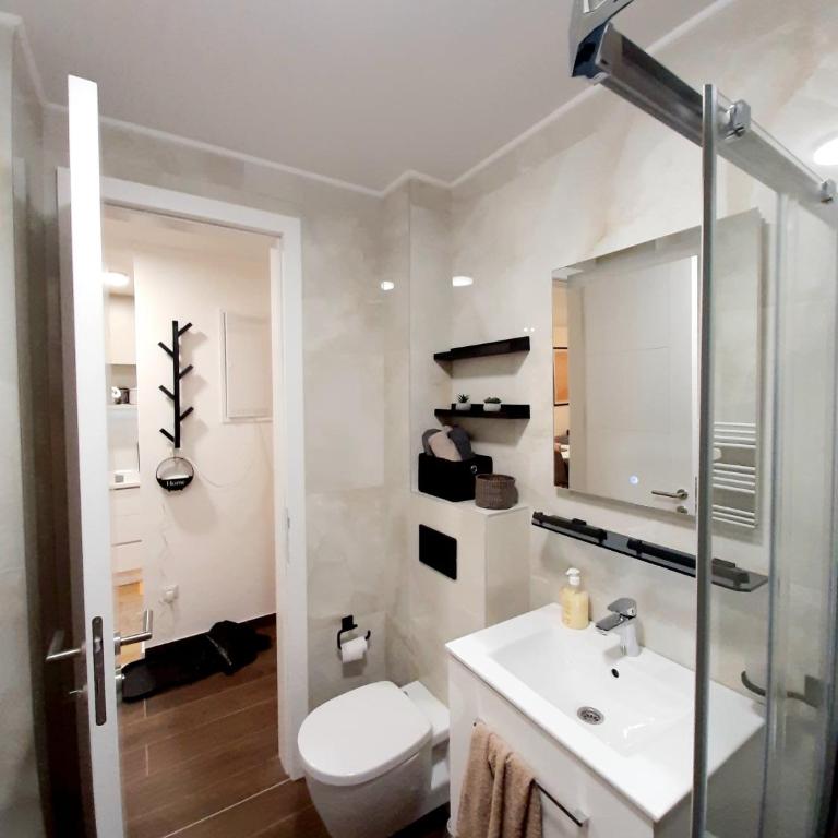 Apartman Winter night Snježna dolina - One-Bedroom Apartment - 9