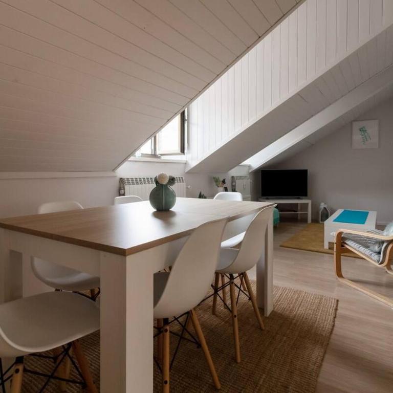 Precioso Ático duplex en vielha para 6 pax - Apartamento - 7