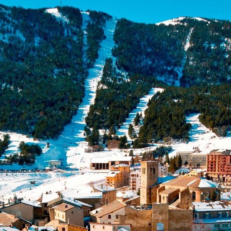 Studio Cocooning tout confort Les Angles - Studio - Vue sur Montagne - 6