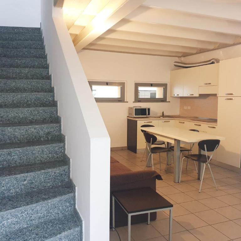 Appartamenti tra Lago e Montagna CASA IDEALE LECCO - Apartment mit 1 Schlafzimmer - 12