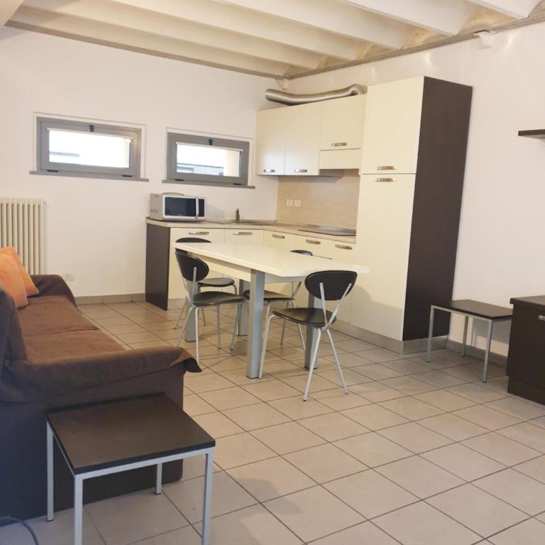 Appartamenti tra Lago e Montagna CASA IDEALE LECCO - Apartment mit 1 Schlafzimmer - 13