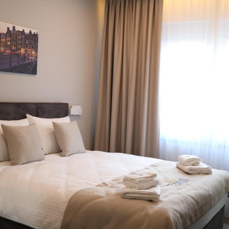 Templum apartments - Slavija square - Deluks Dvokrevetna Soba sa Bračnim Krevetom i Tušem - 5