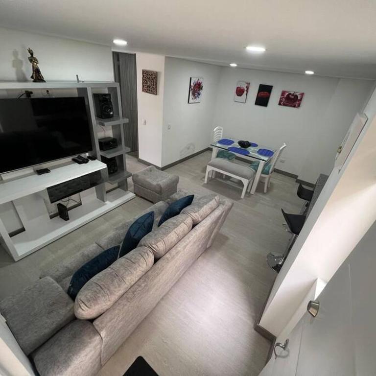 Edificio apartamentos central con ascensor 502 - Apartamento de 2 dormitorios - 1