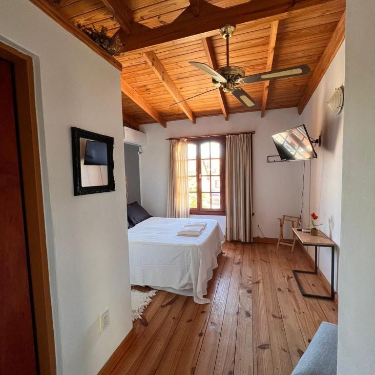 HOSTERIA ISABEL Departamentos y Habitaciones con baño privado - Habitación Doble - 5