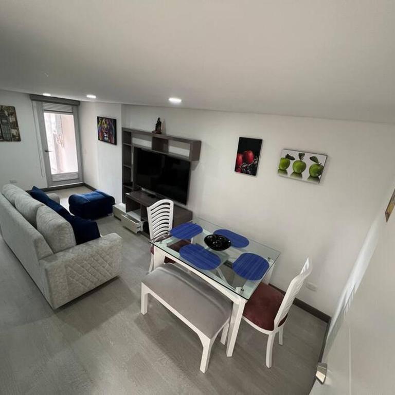 Edificio Apartamentos central con ascensor 605 - Apartamento de 2 dormitorios - 1