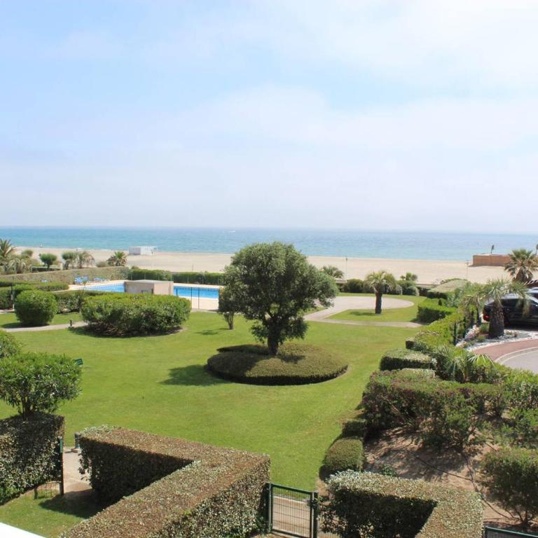Appartement luxueux climatisé avec superbe vue et parking sécurisé - FR-1-696-1 - Appartement - 1