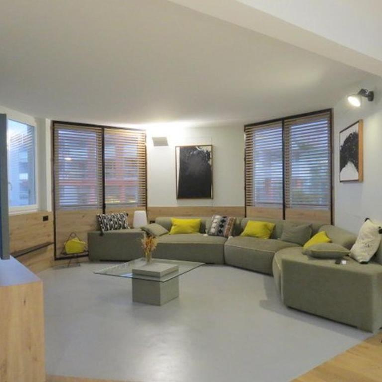 Appartement luxueux climatisé avec superbe vue et parking sécurisé - FR-1-696-1 - Appartement - 6