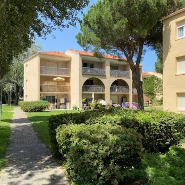 Appartement T2 avec piscine et parking, 4 personnes - FR-1-696-3 - Appartement - 9