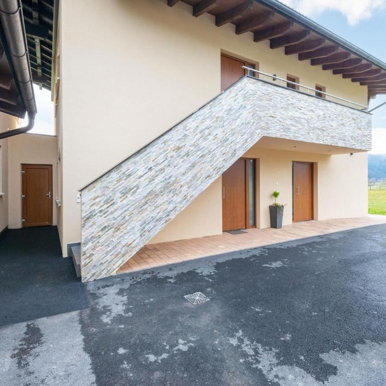 Apartment in Piesendorf near Ski Slopes - Apartment mit 3 Schlafzimmern - 2