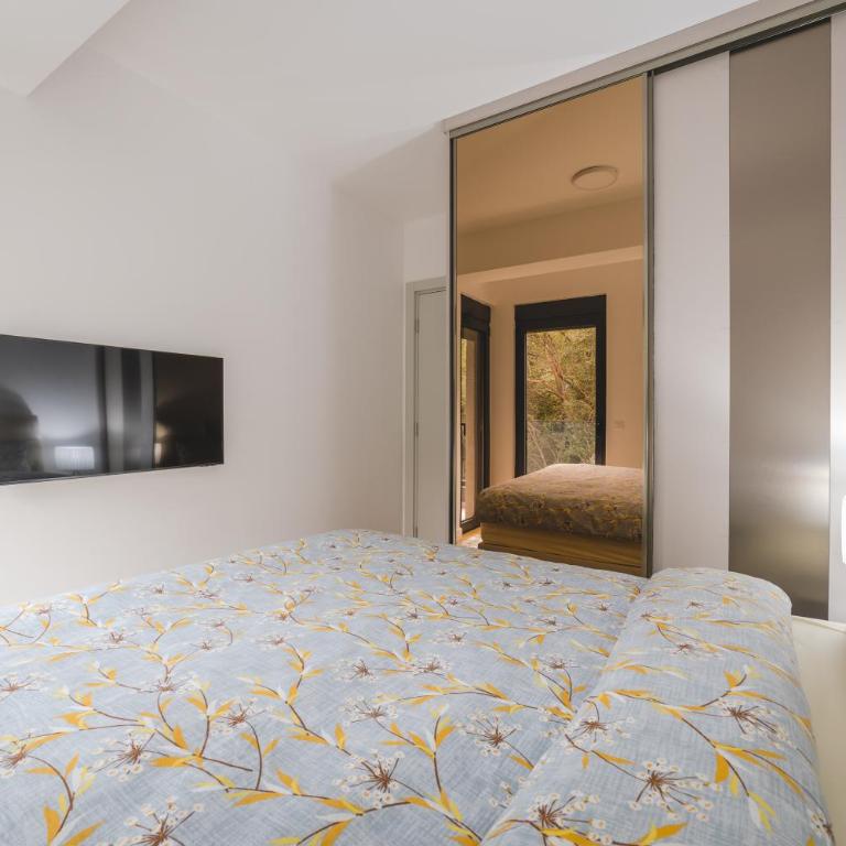 ZAFIRO SPA & RESIDENCE - One-Bedroom Apartment - 14
